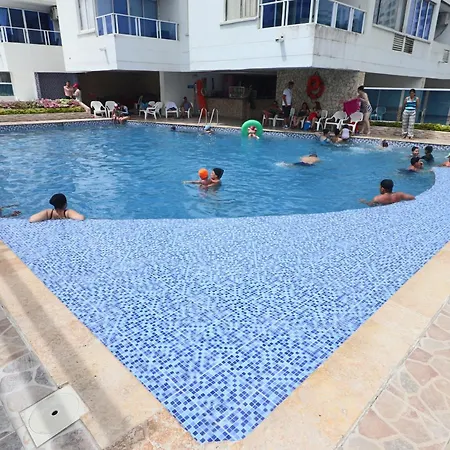 Lindo En El Laguito! Gran Ubicacion, Vista Al Mar Piso 8 Apartamento Cartagena
